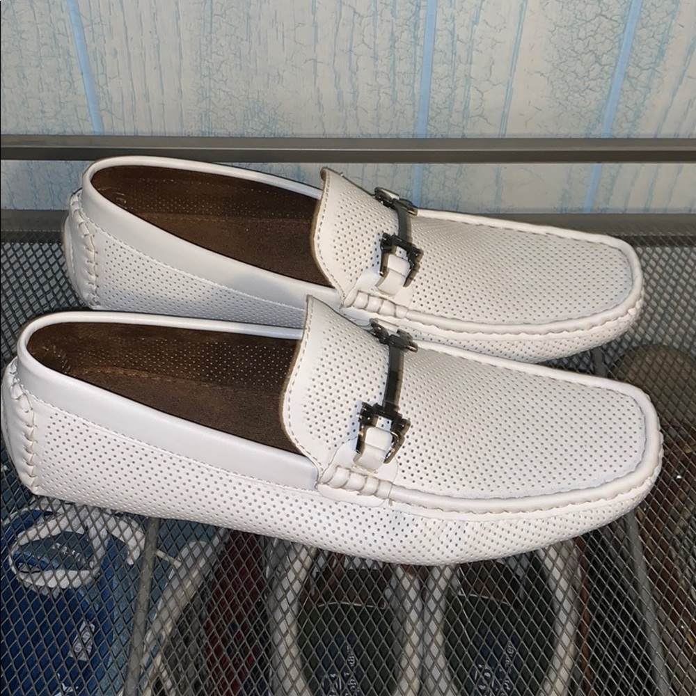 White Dress Shoes NWOB (NEVER WORN)